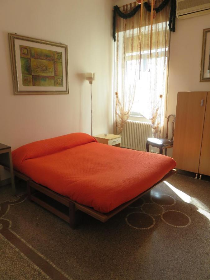 Rosy'S Hotell Neapel Exteriör bild